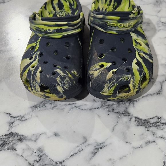 Crocs - Picture 2 of 4